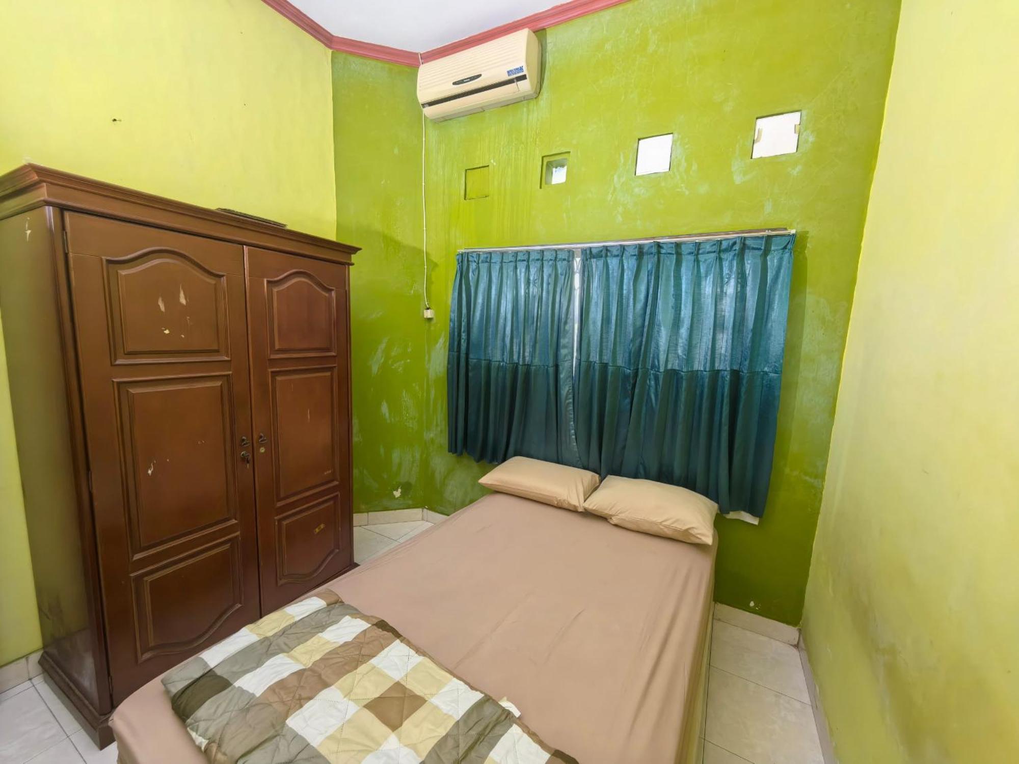 Mutiara Babarsari Homestay Jogja 요그야카르타 외부 사진